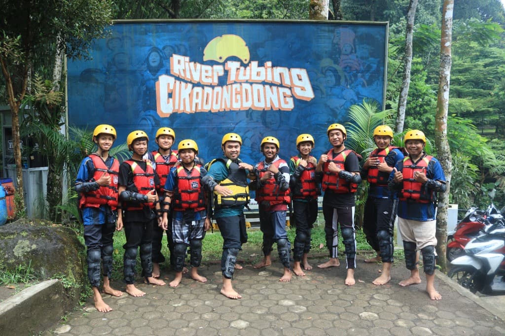 RIHLAH & OUTING CLASS SANTRI SMP IT AL-AFIYAH